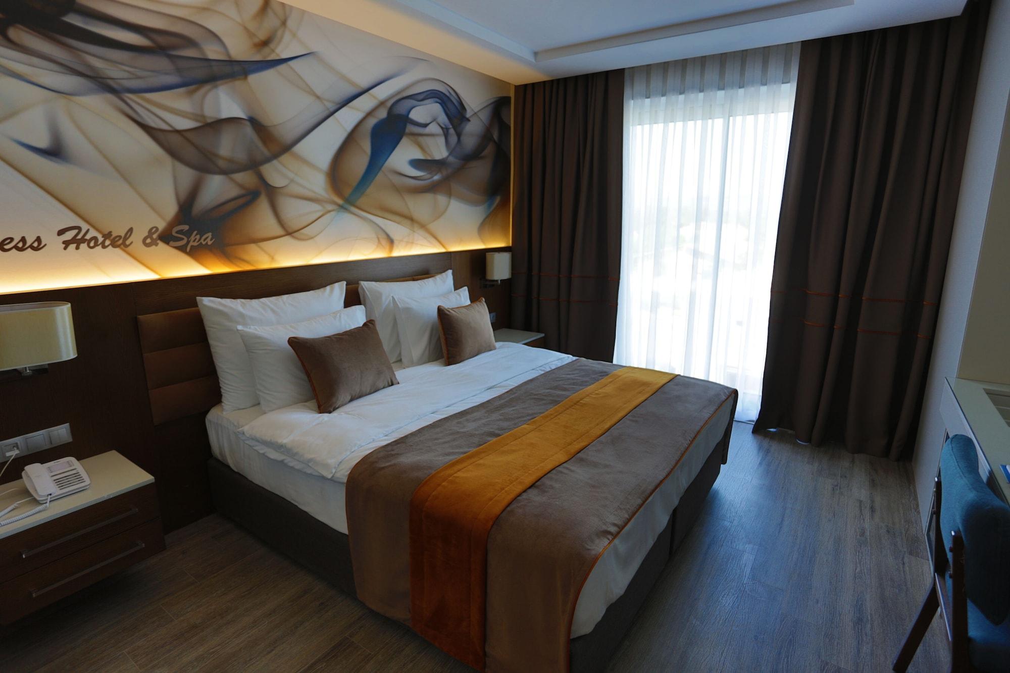 B Business Hotel & Spa Antalya Exterior photo
