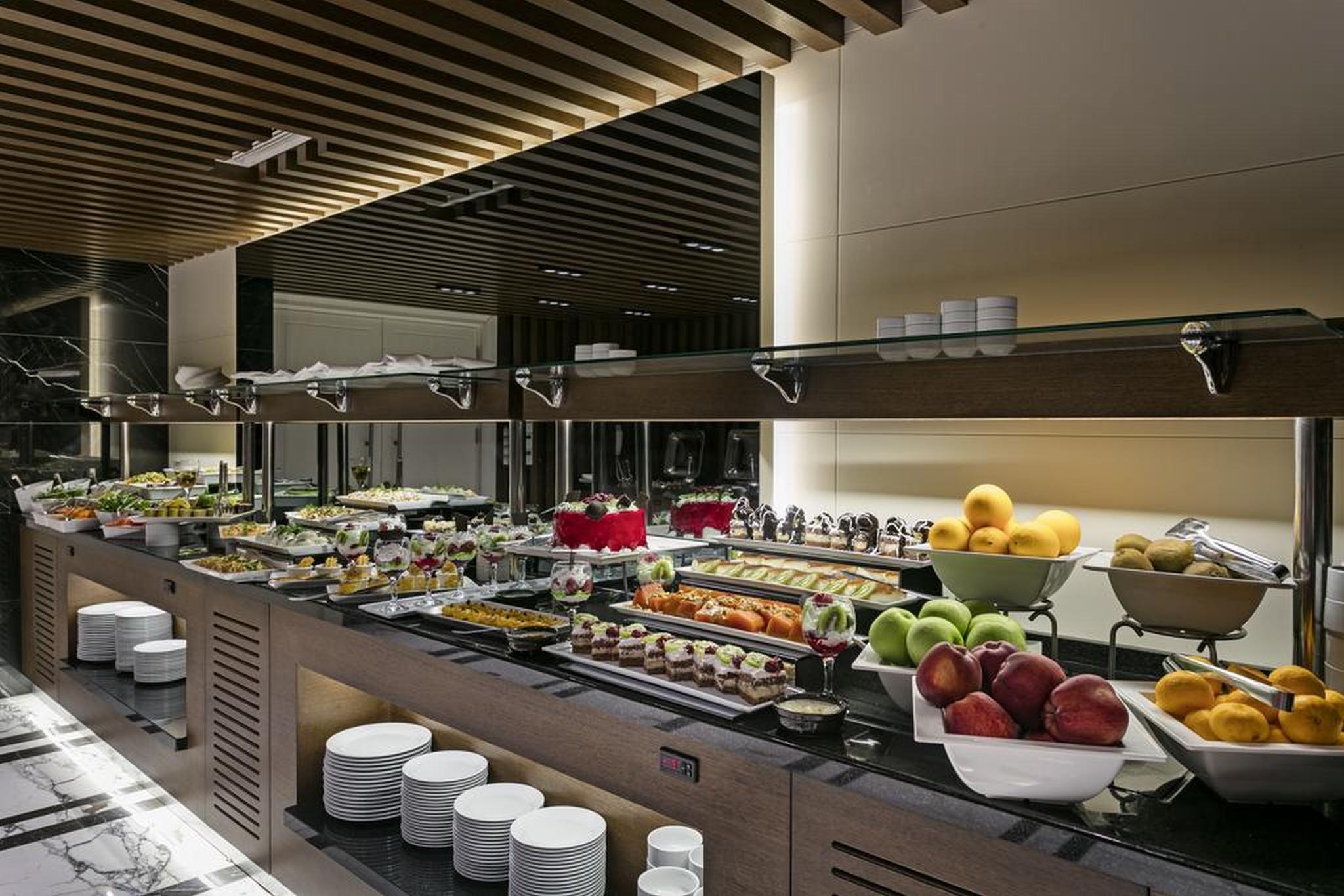 B Business Hotel & Spa Antalya Exterior photo
