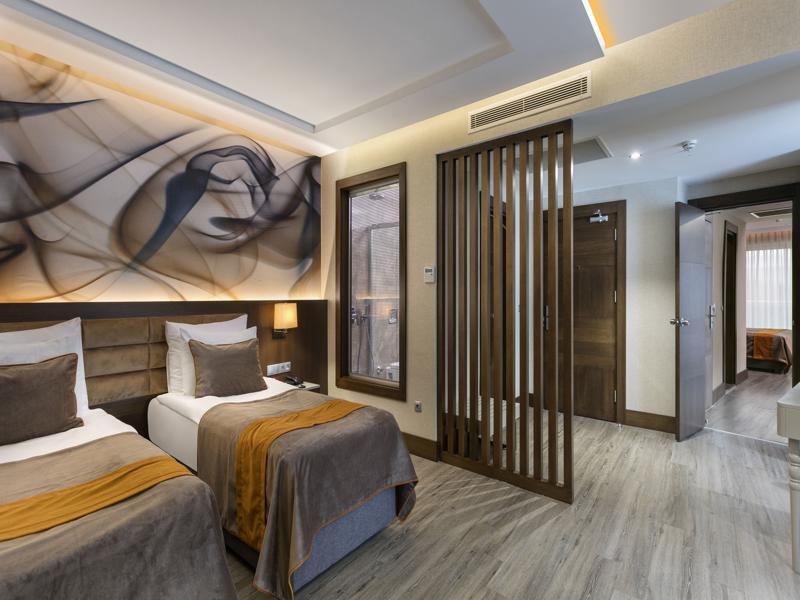 B Business Hotel & Spa Antalya Exterior photo